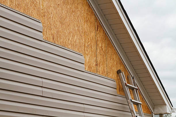 24/7 Emergency Vinyl Siding experts in West Jefferson, OH